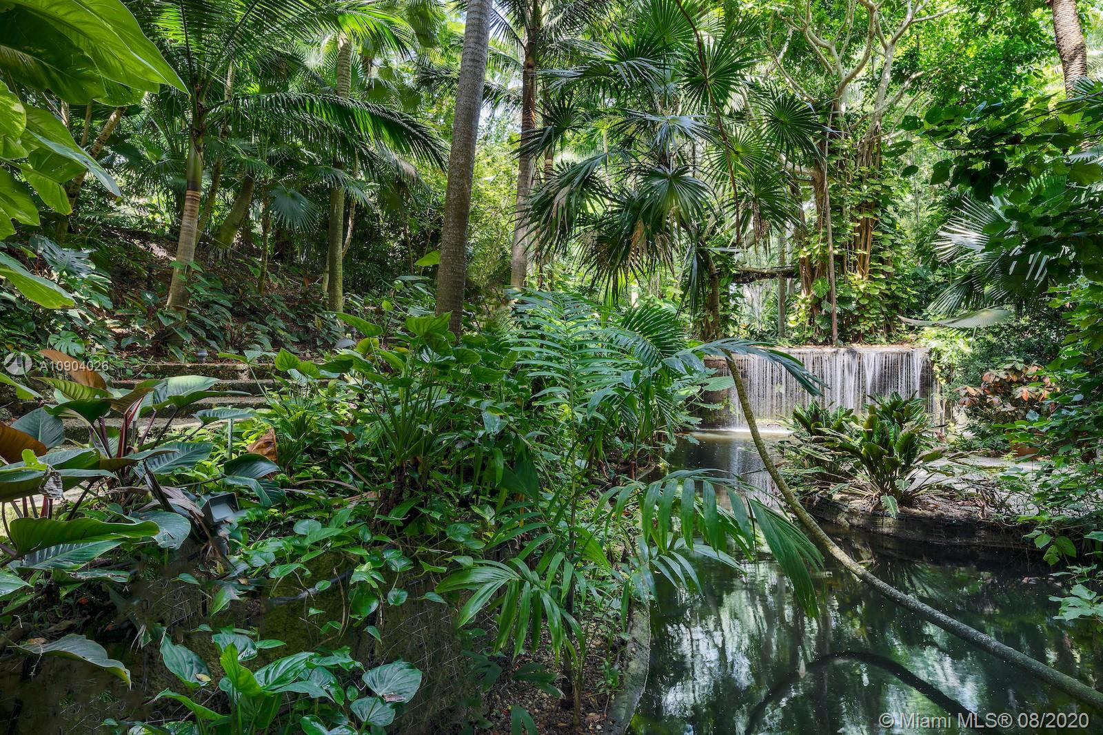 LEAFY WAY - Residential