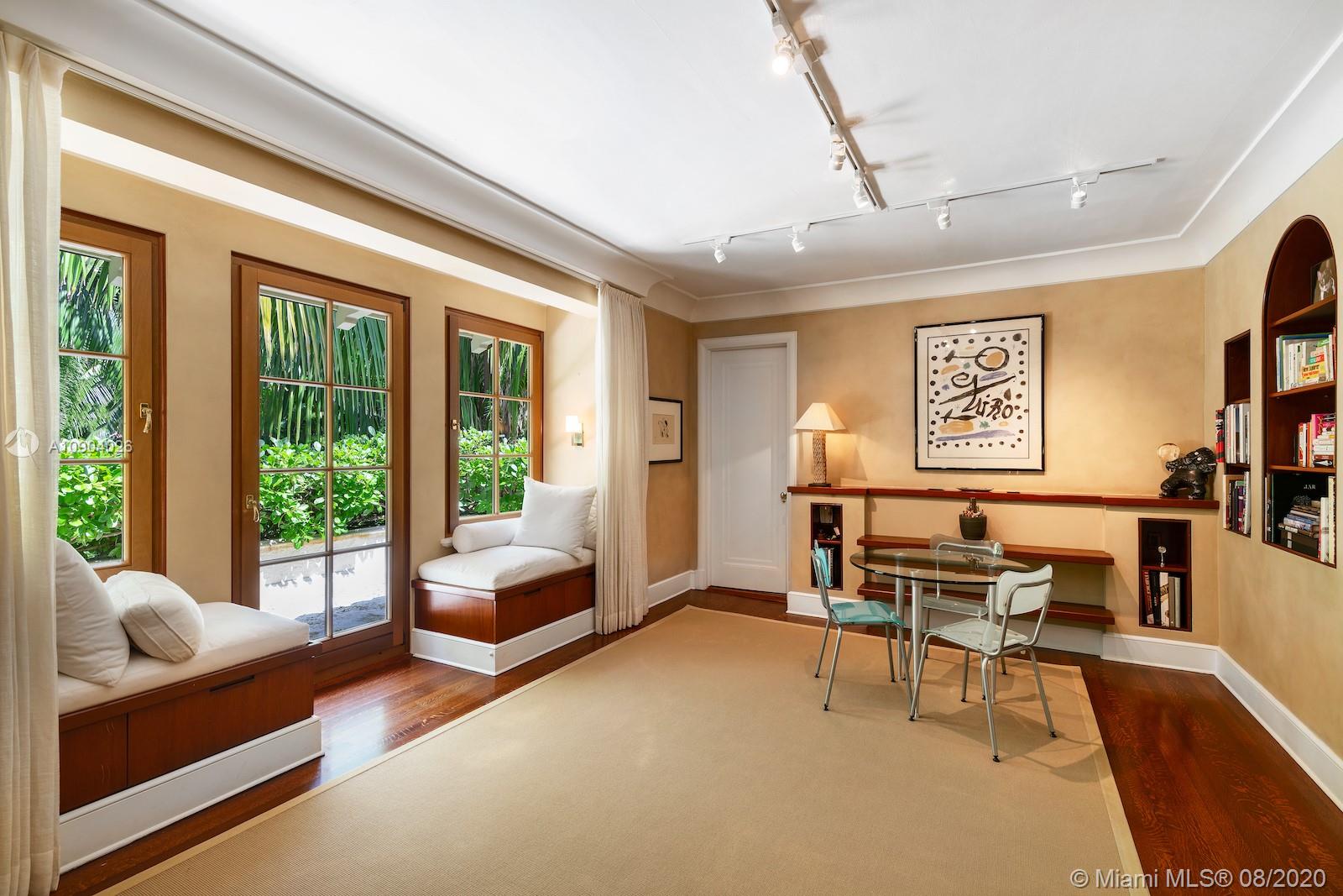 LEAFY WAY - Residential