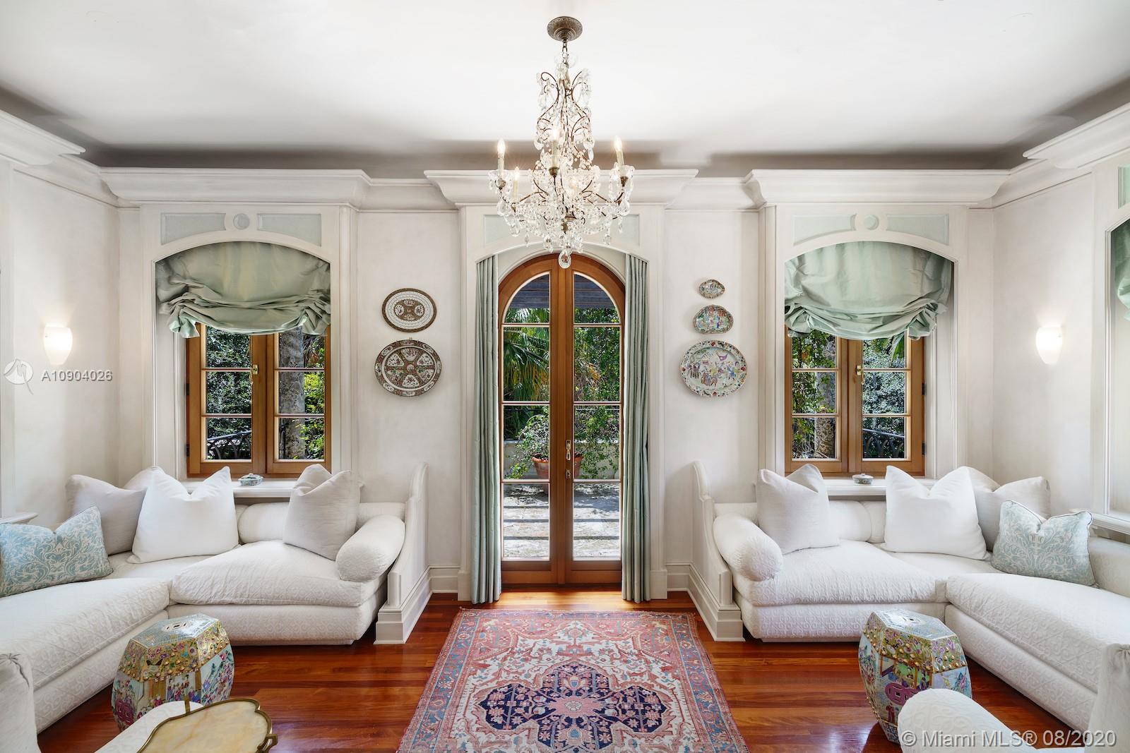 LEAFY WAY - Residential