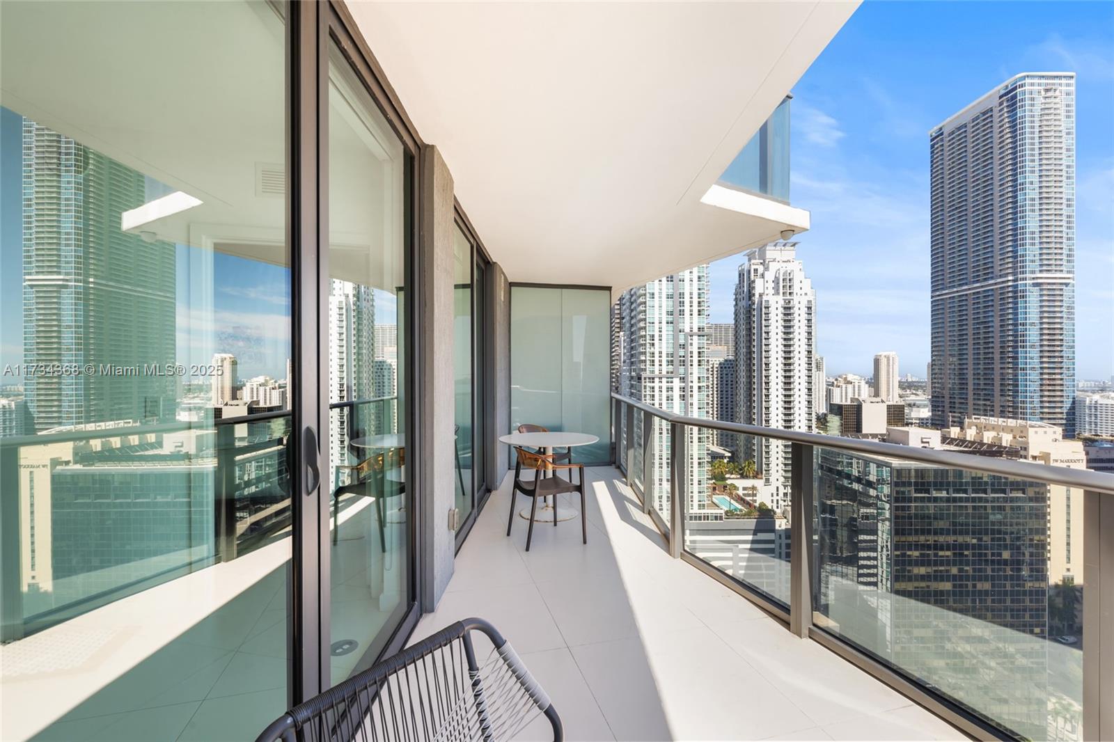 1300 S Miami Ave 2803