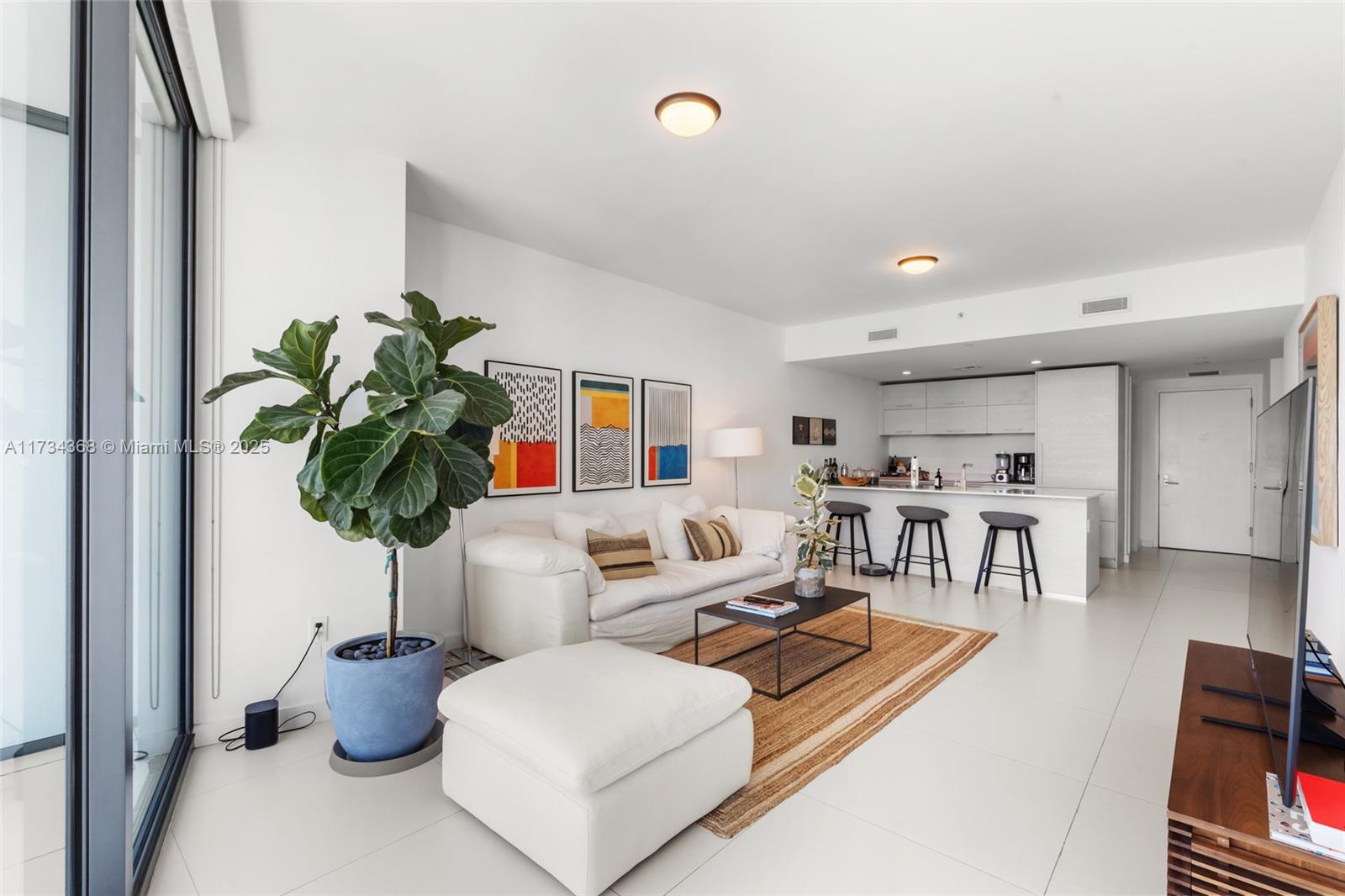 1300 S MIAMI AVENUE CONDO - Residential