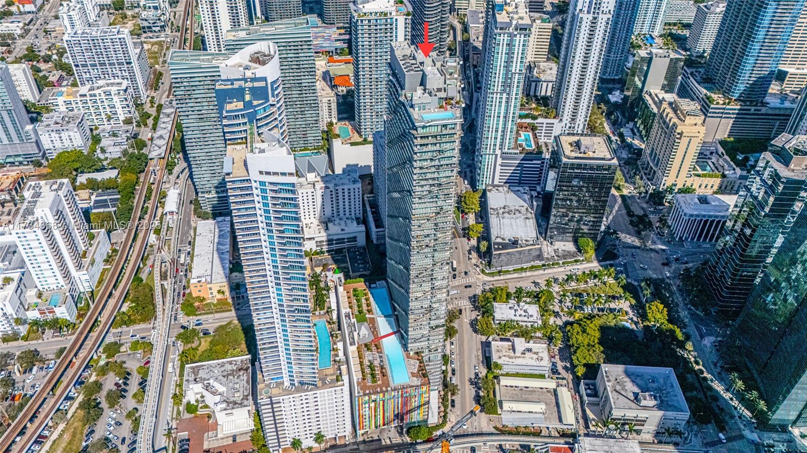 1300 S MIAMI AVENUE CONDO - Residential