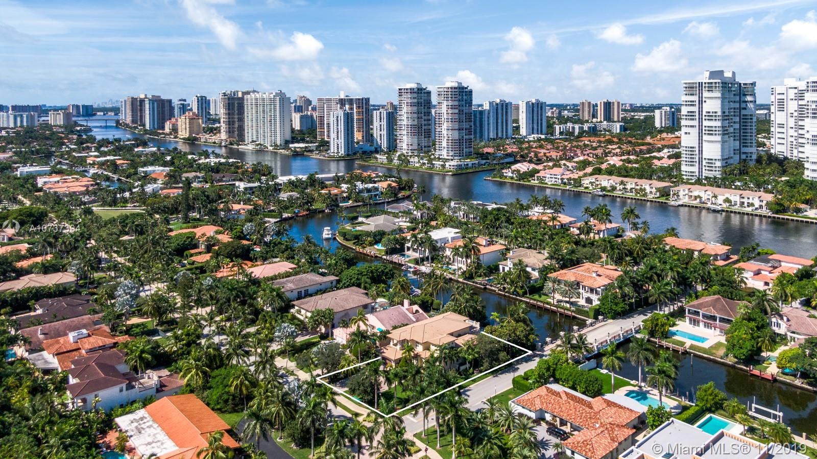 GOLDEN BEACH SEC F - Residential