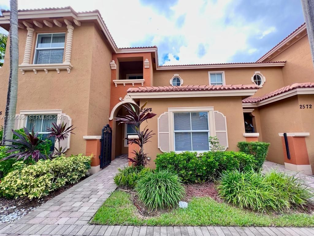 Photo of 2584 SW 122nd Ter #1502, Miramar, FL 33025 (MLS # A11956864)