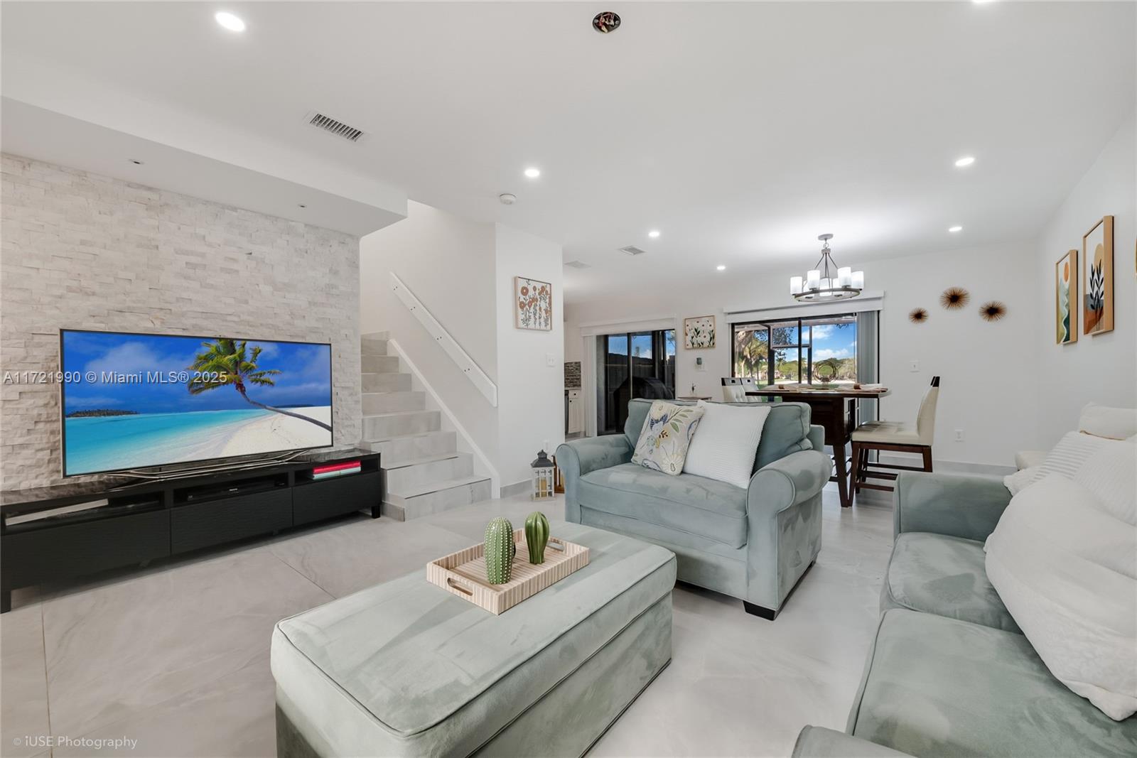 Property for Sale at 15455 Sw 110th Ter, Miami, Broward County, Florida - Bedrooms: 2 
Bathrooms: 3  - $535,000