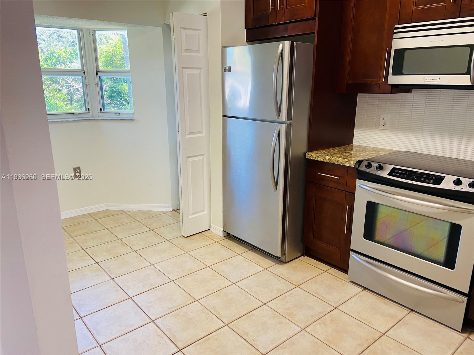 PRESERVE AT WALNUT CREEK - Residential Lease