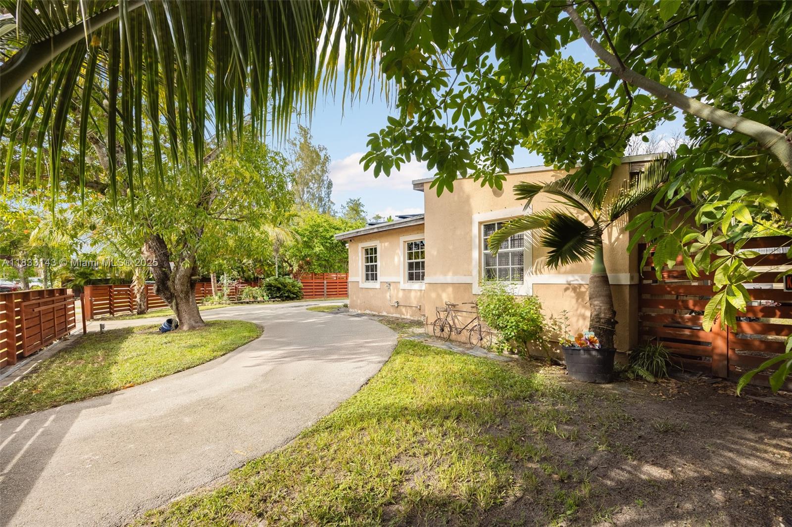 Situated on a prime corner lot in the heart of South Miami, this private residence offers a serene retreat surrounded by lush greenery. The expansive fenced yard provides abundant space for outdoor living and entertaining. Located near Coral Gables, Coconut Grove, Dadeland, Dadeland Station, and the Shops at Merrick Park. Moments from the University of Miami, South Miami Hospital, US-1, and the Palmetto Expressway. Offered furnished or unfurnished in the “City of Pleasant Living.