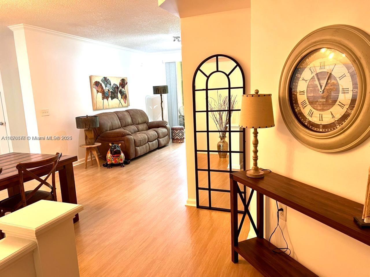 PORTO BELLAGIO CONDO - Residential