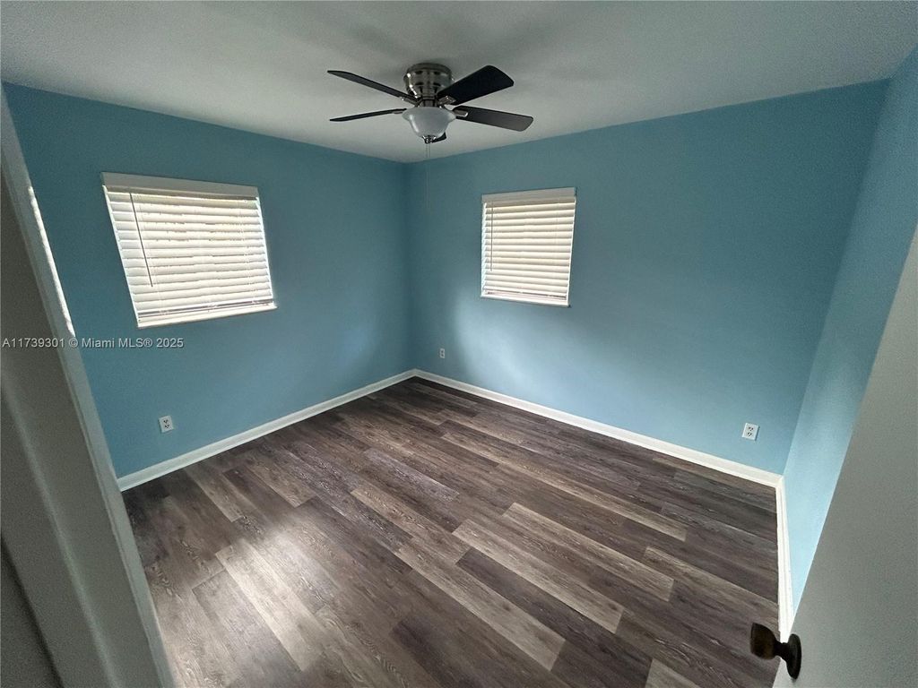 Photo of 2309 Oak Dr #2309, Fort Pierce, FL 34949 (MLS # A11739301)