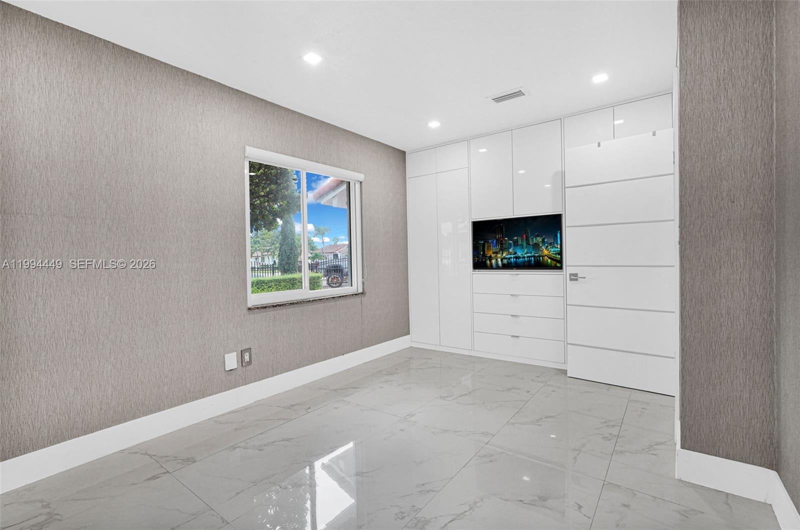 SAN SEBASTIAN UNIT NO 5 - Residential Lease