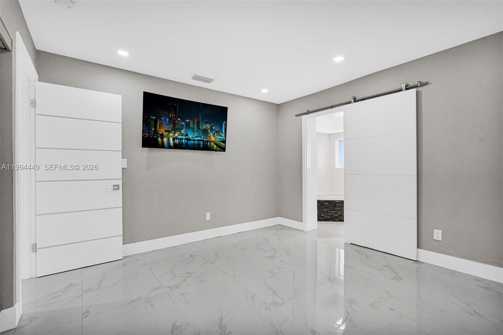 SAN SEBASTIAN UNIT NO 5 - Residential Lease