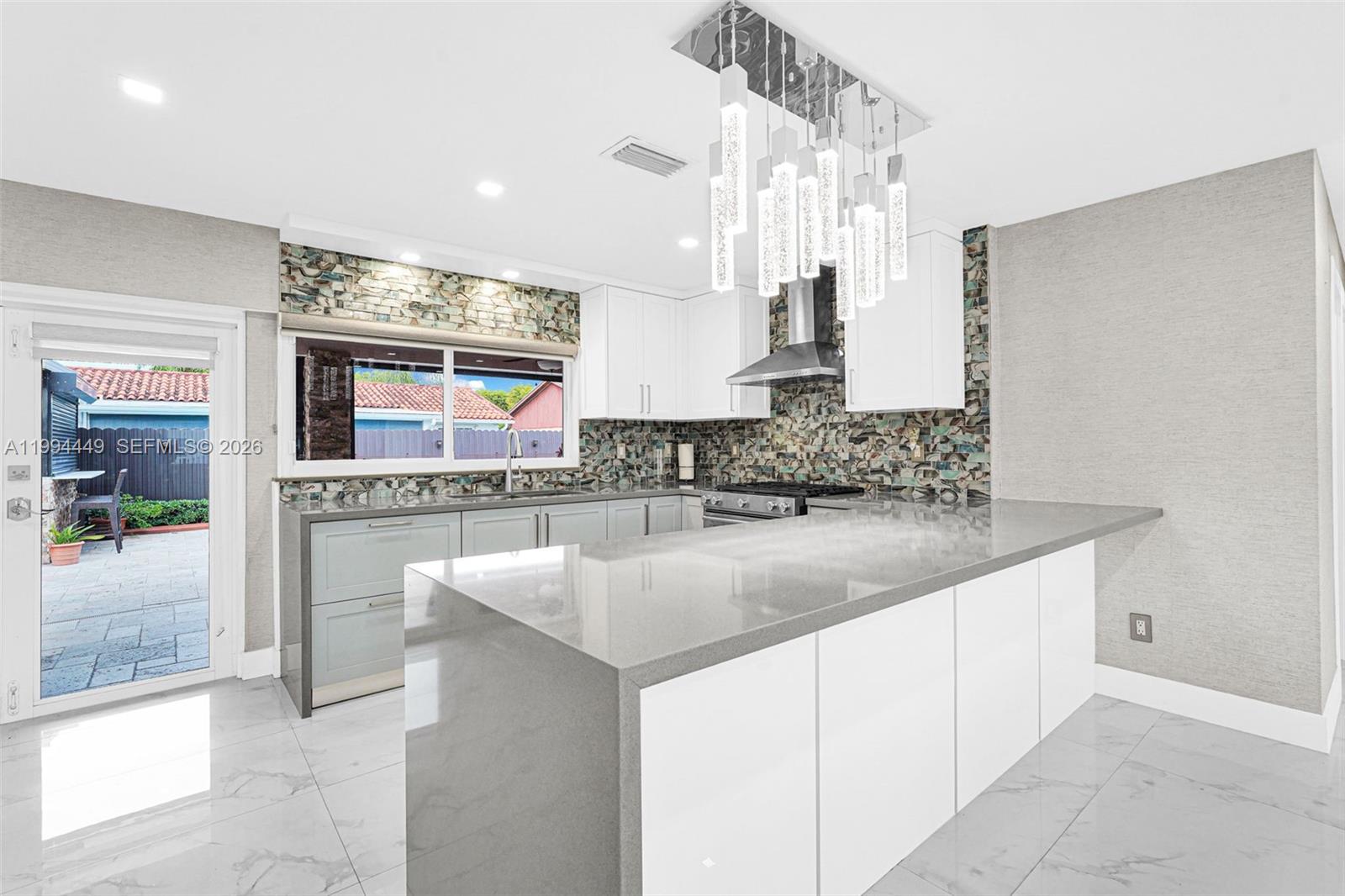 SAN SEBASTIAN UNIT NO 5 - Residential Lease