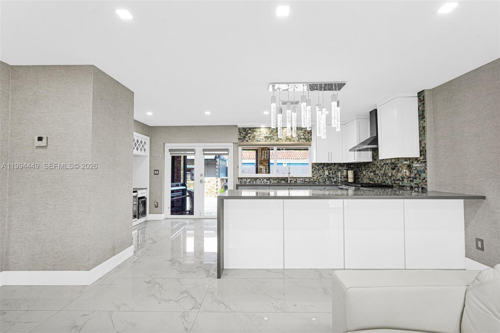 SAN SEBASTIAN UNIT NO 5 - Residential Lease