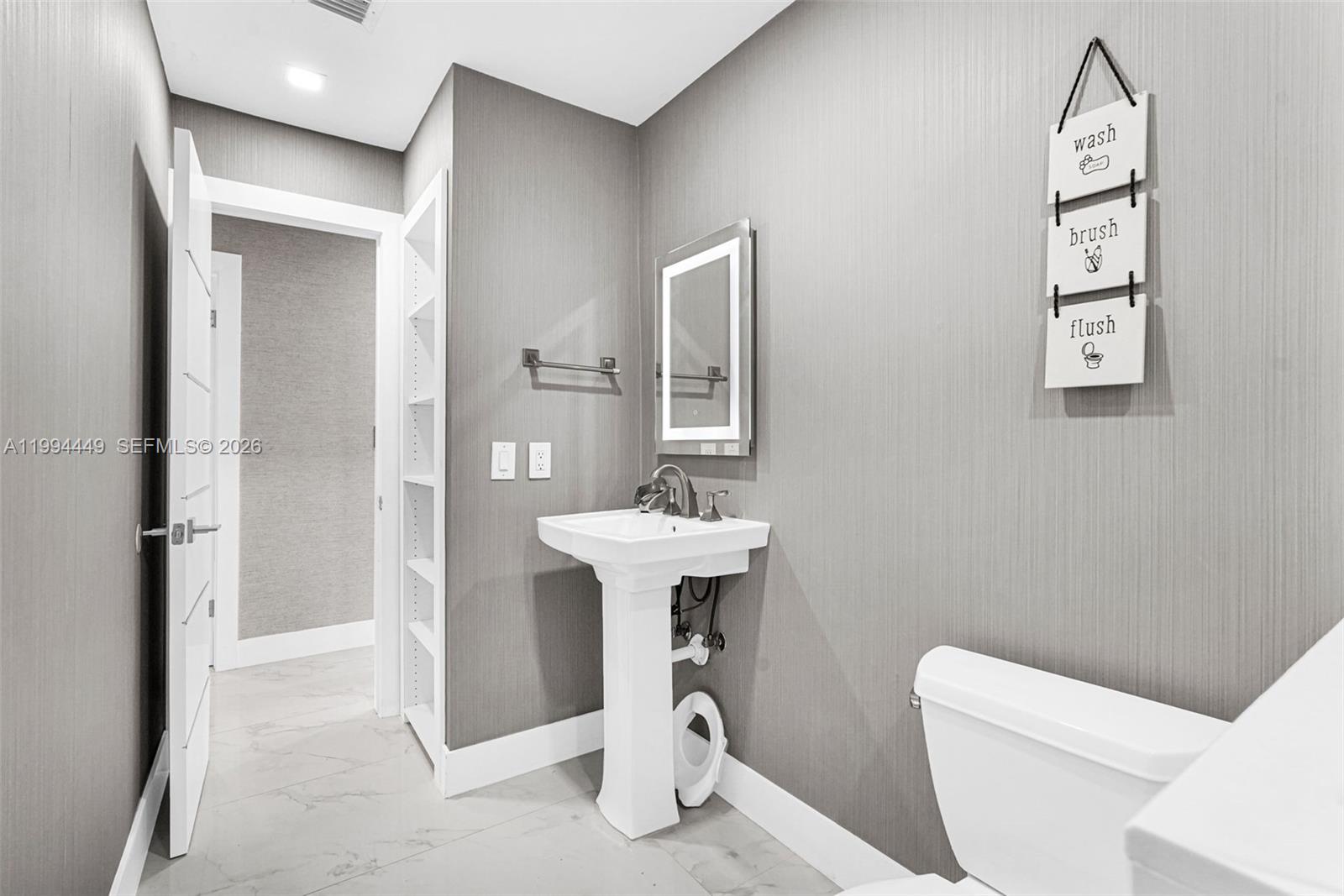 SAN SEBASTIAN UNIT NO 5 - Residential Lease