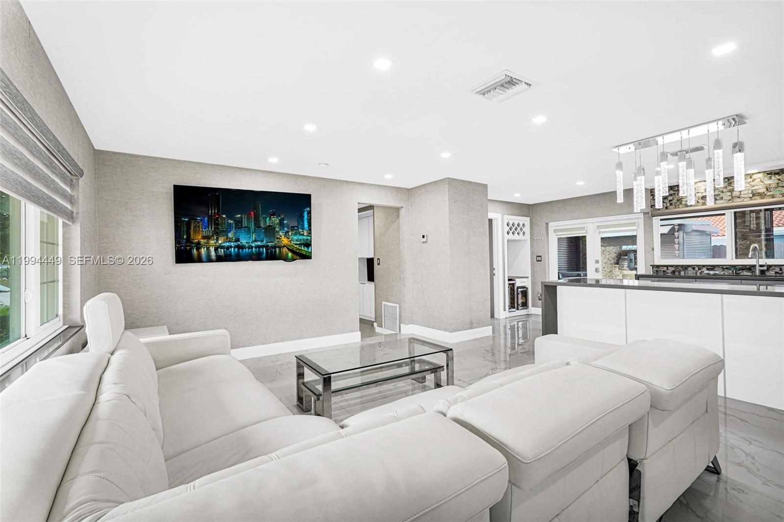 SAN SEBASTIAN UNIT NO 5 - Residential Lease