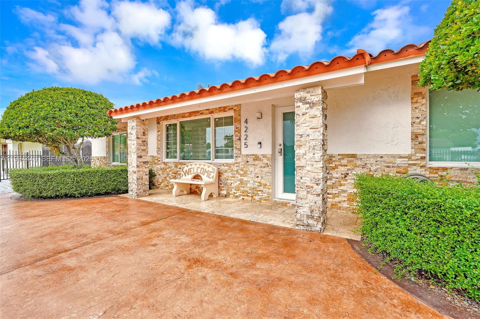 SAN SEBASTIAN UNIT NO 5 - Residential Lease