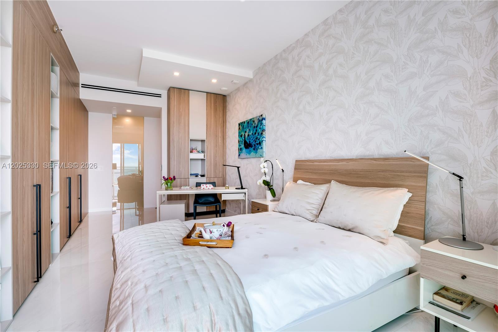 THE PLAZA 851 BRICKELL CO - Residential