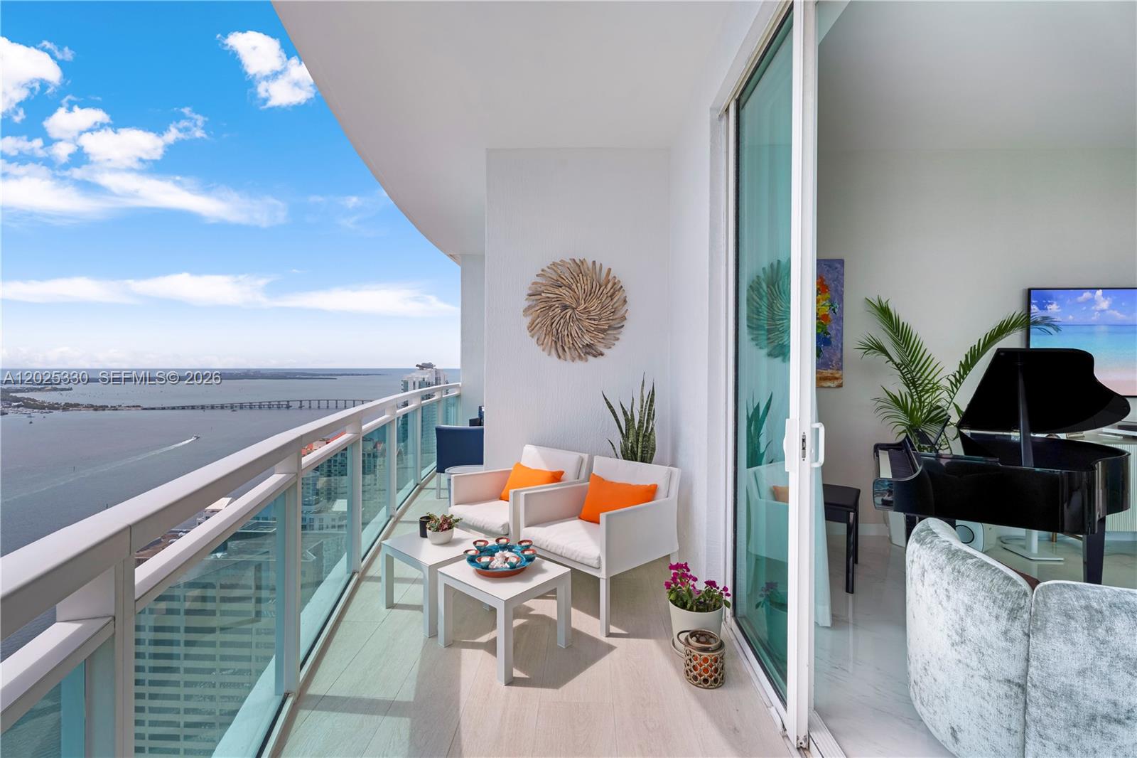THE PLAZA 851 BRICKELL CO - Residential