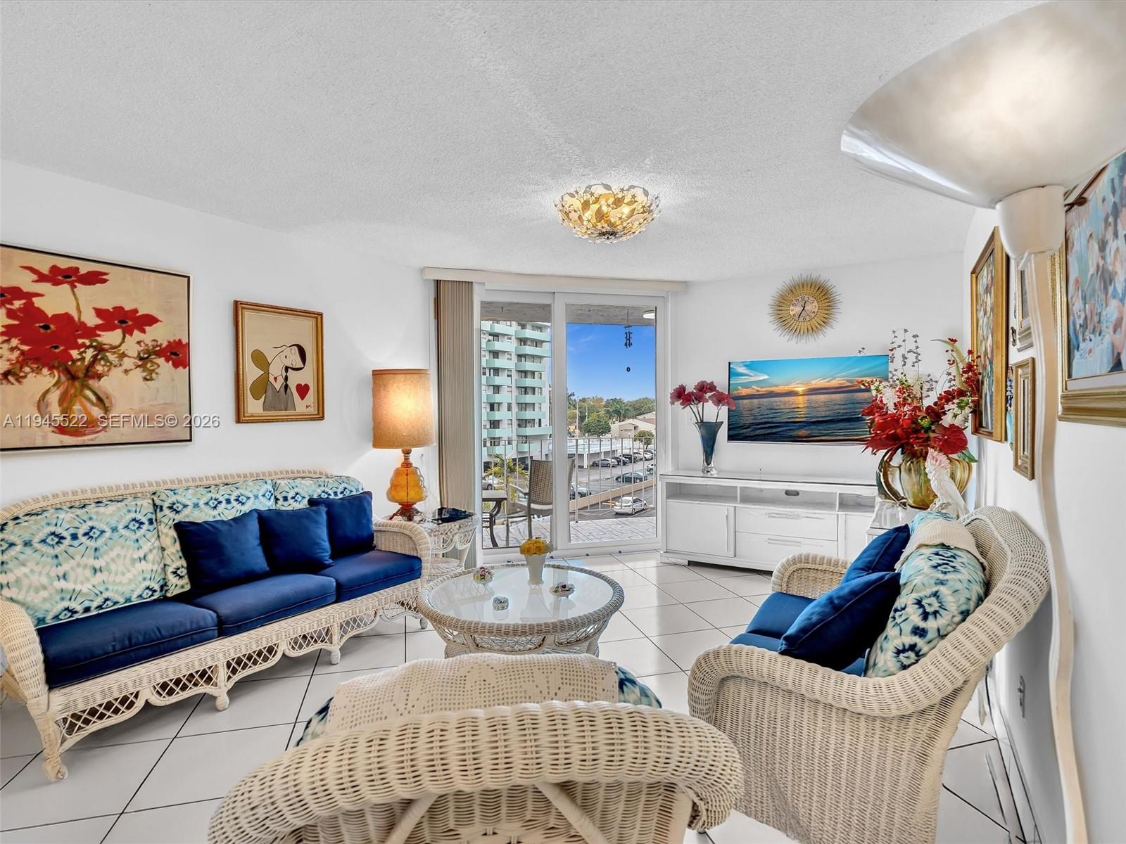 CASA DEL SOL CONDO - Residential