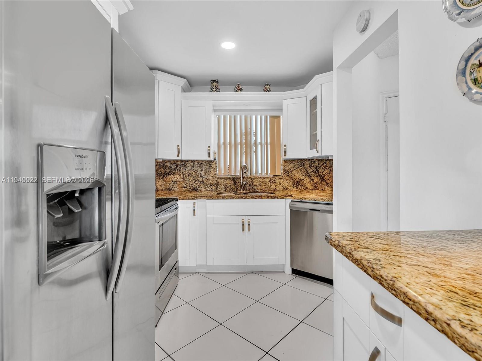 CASA DEL SOL CONDO - Residential