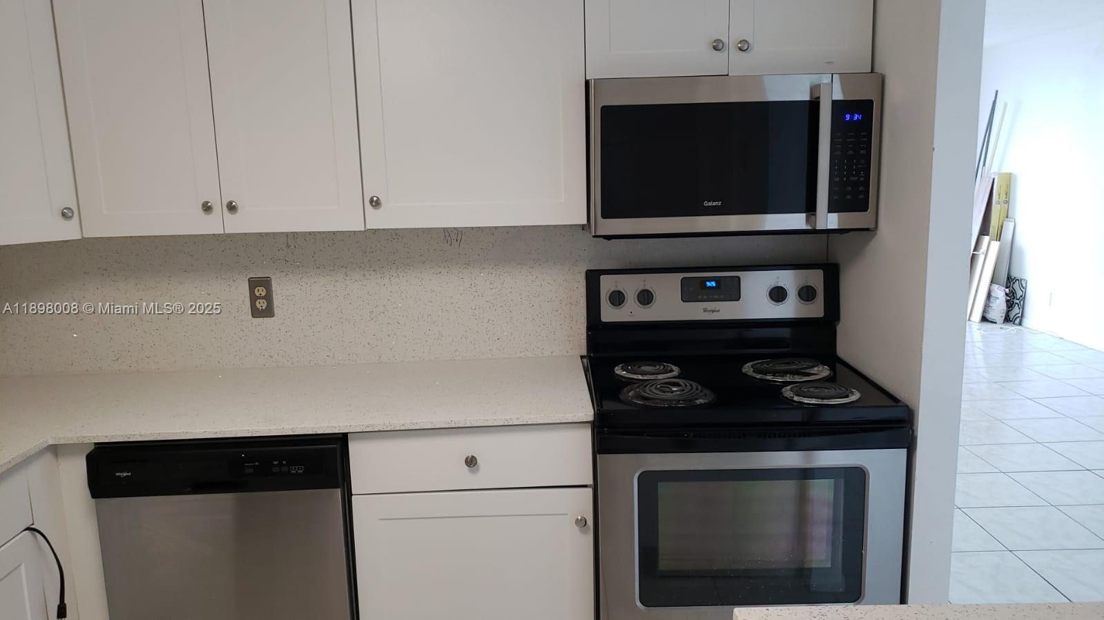 View photos, virtual tours, details... 500 Executive Center Dr 4E