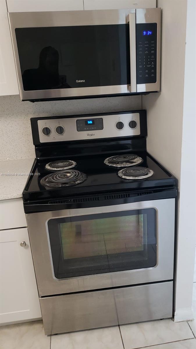 BREAKWATERS OF THE PALM BE - Residential