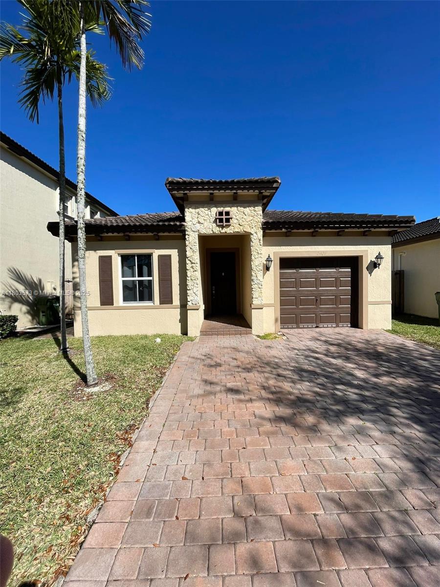 2401 Ne 4th St, Homestead, Miami-Dade County, Florida - 4 Bedrooms  
2 Bathrooms - 