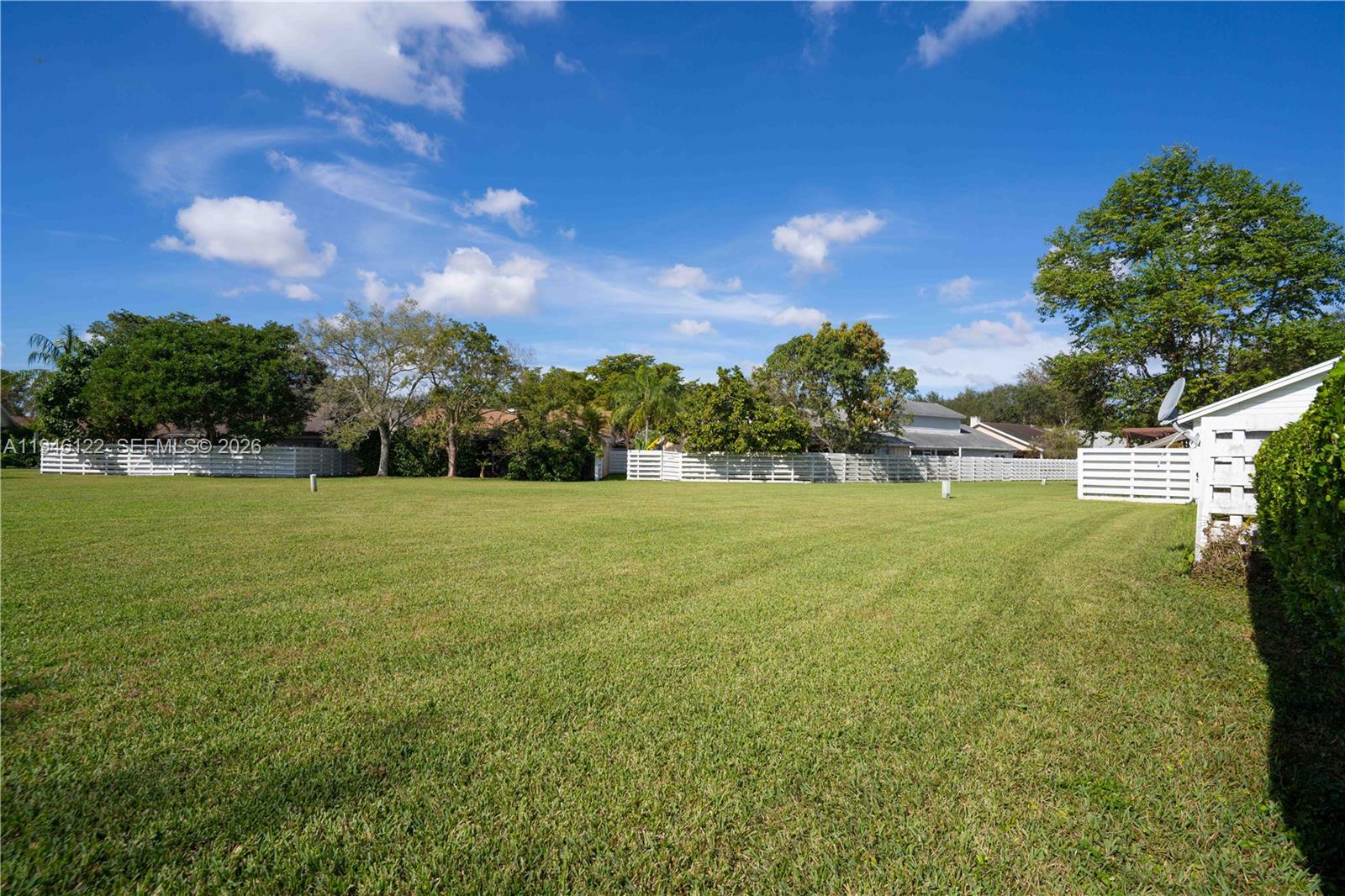 COUNTRY WALK SEC 4 - Residential