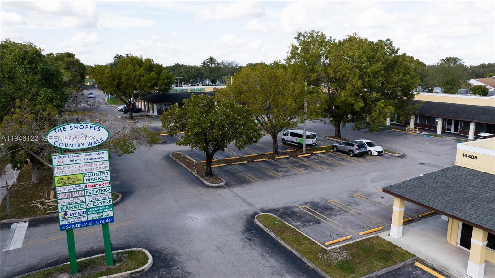 COUNTRY WALK SEC 4 - Residential