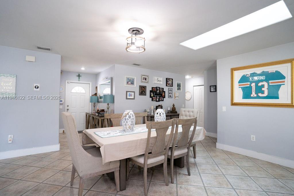 COUNTRY WALK SEC 4 - Residential