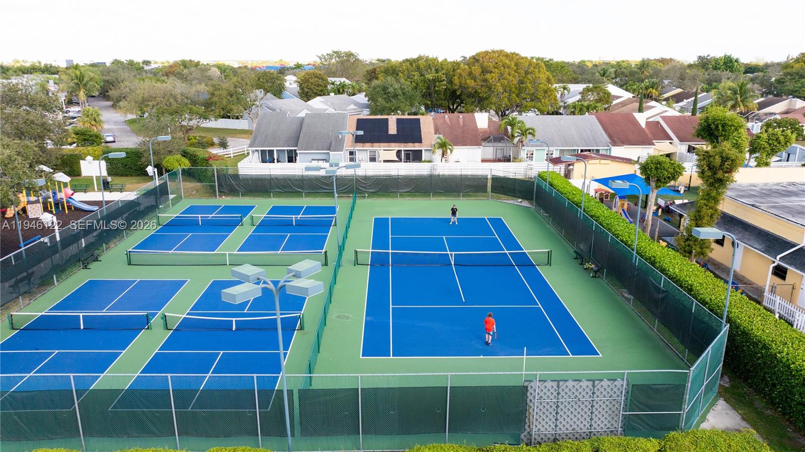 COUNTRY WALK SEC 4 - Residential