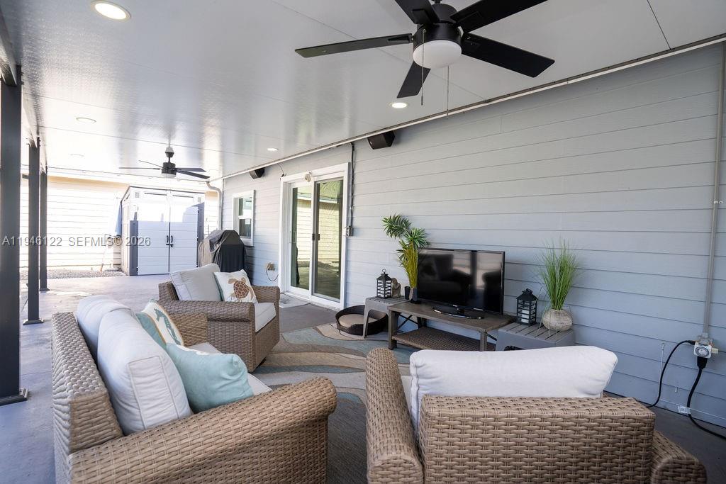 COUNTRY WALK SEC 4 - Residential