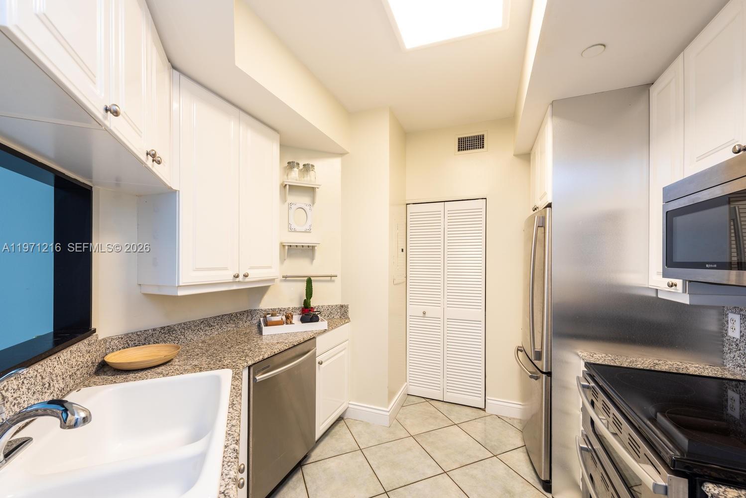 ONE TEQUESTA POINT CONDO - Residential