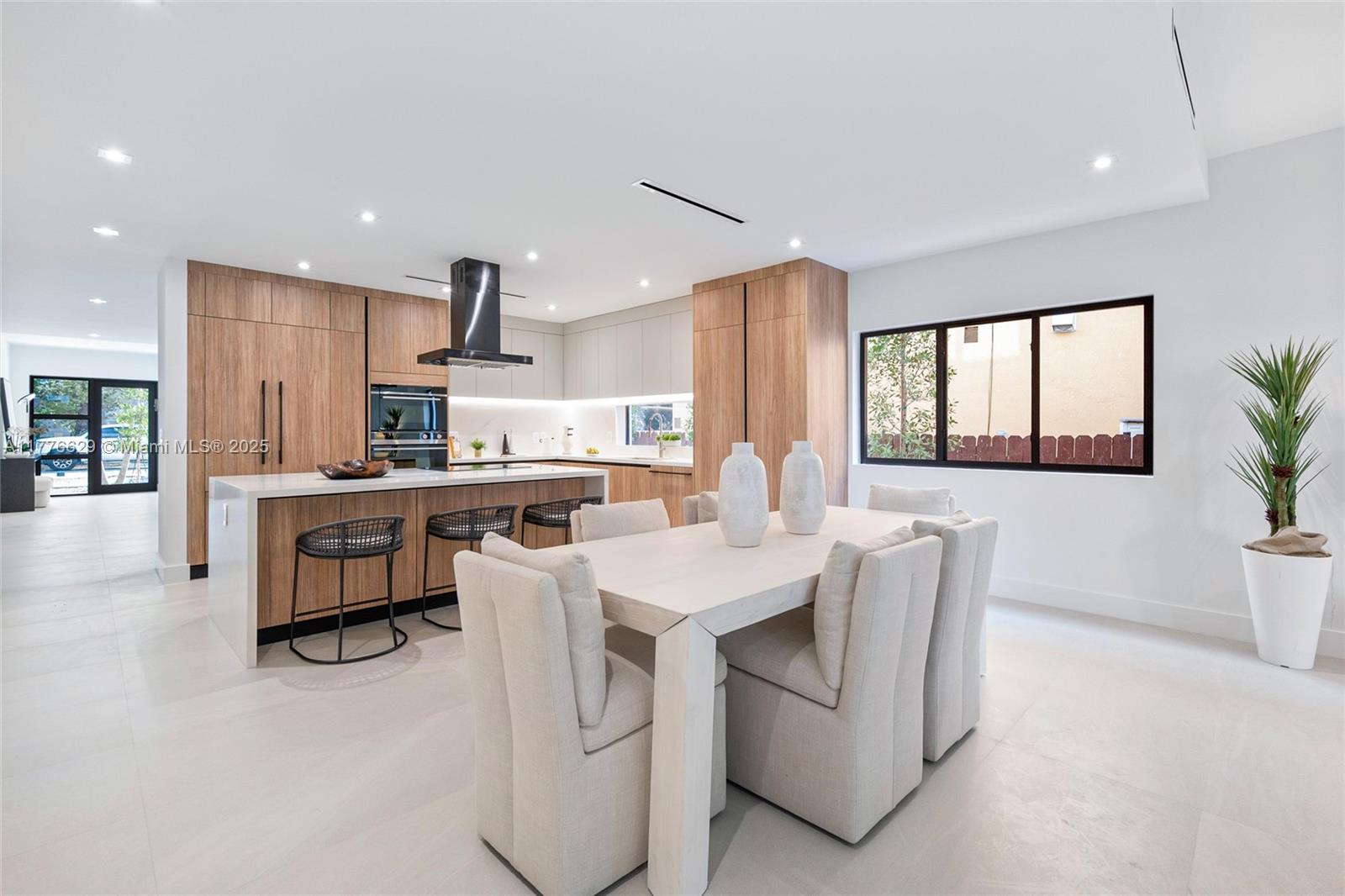 PALMHURST - Residential