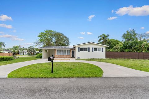 8965 SW 125th Ter Miami FL 33176