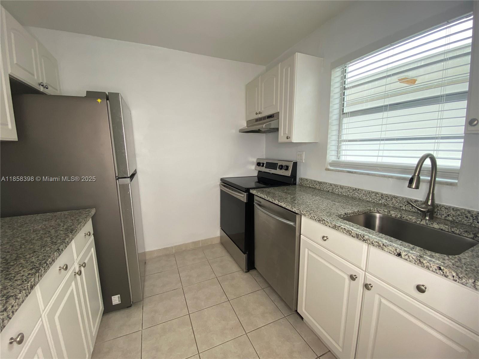 MARGATE VILLAGE PHASE II - Residential Lease