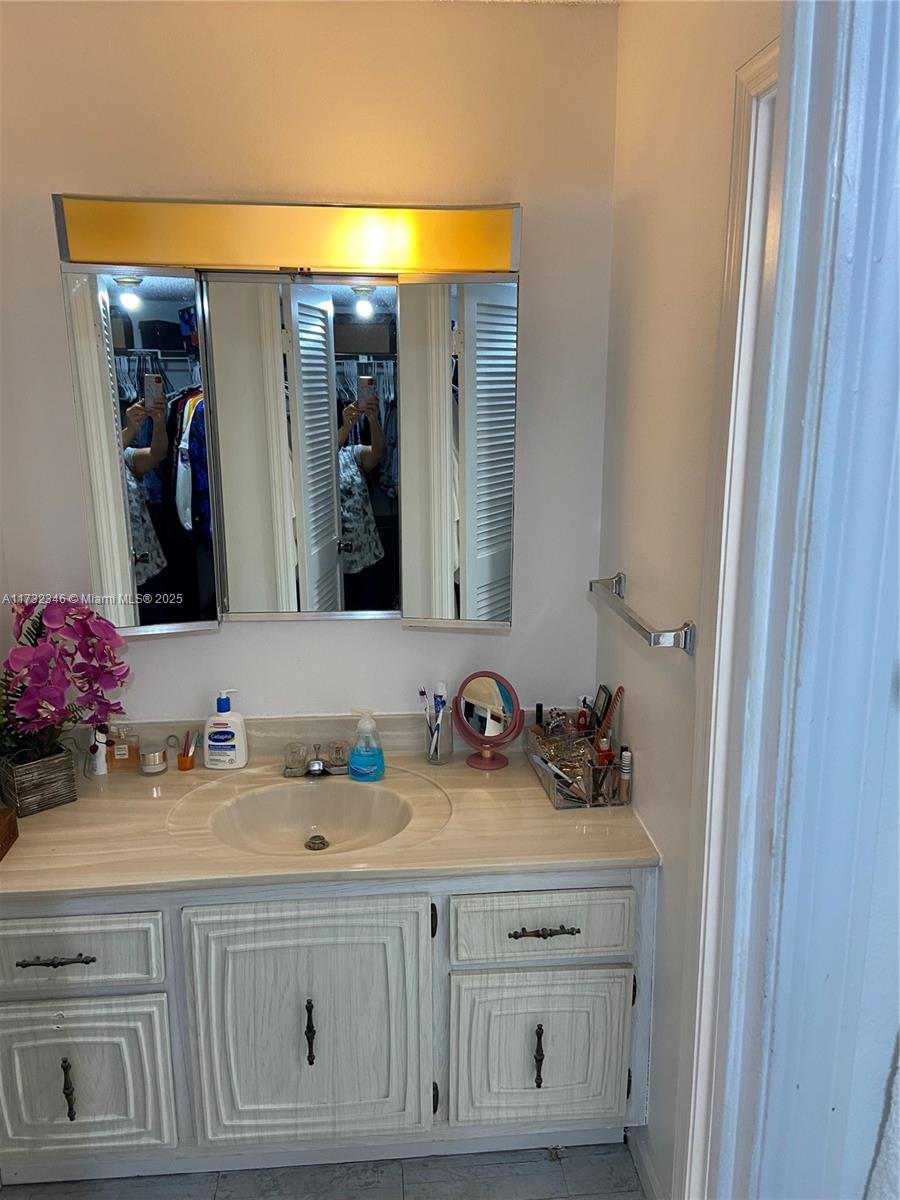 ENVIRON I CONDO 3 AND 4 - Residential