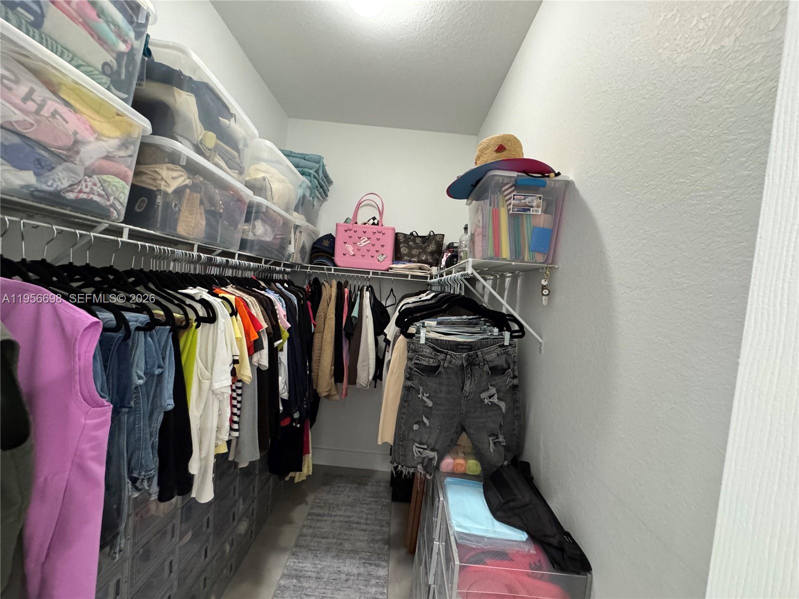 FAIRLAWN PARK - Residential