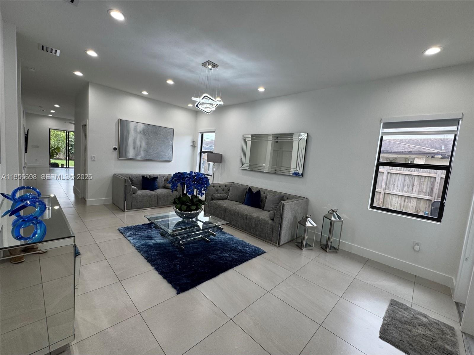 FAIRLAWN PARK - Residential