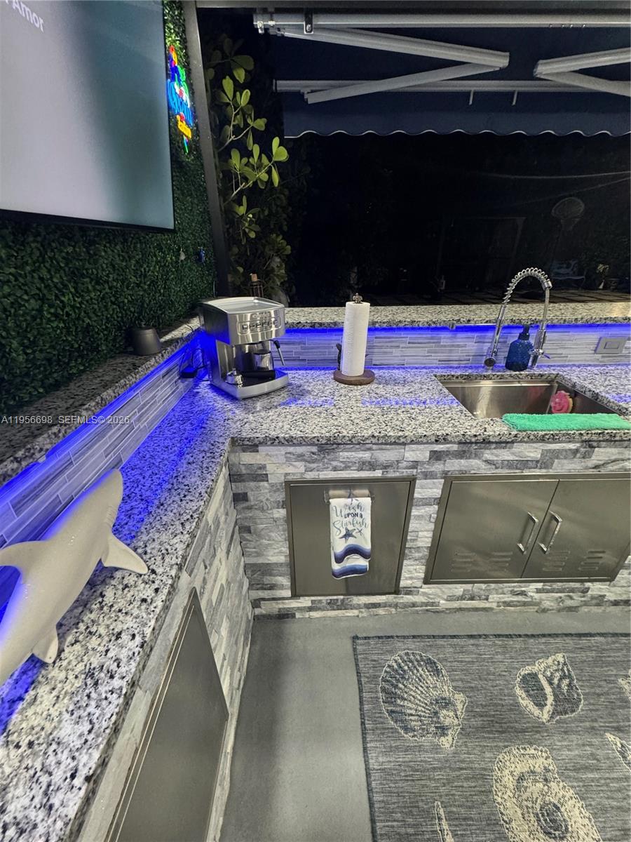 FAIRLAWN PARK - Residential