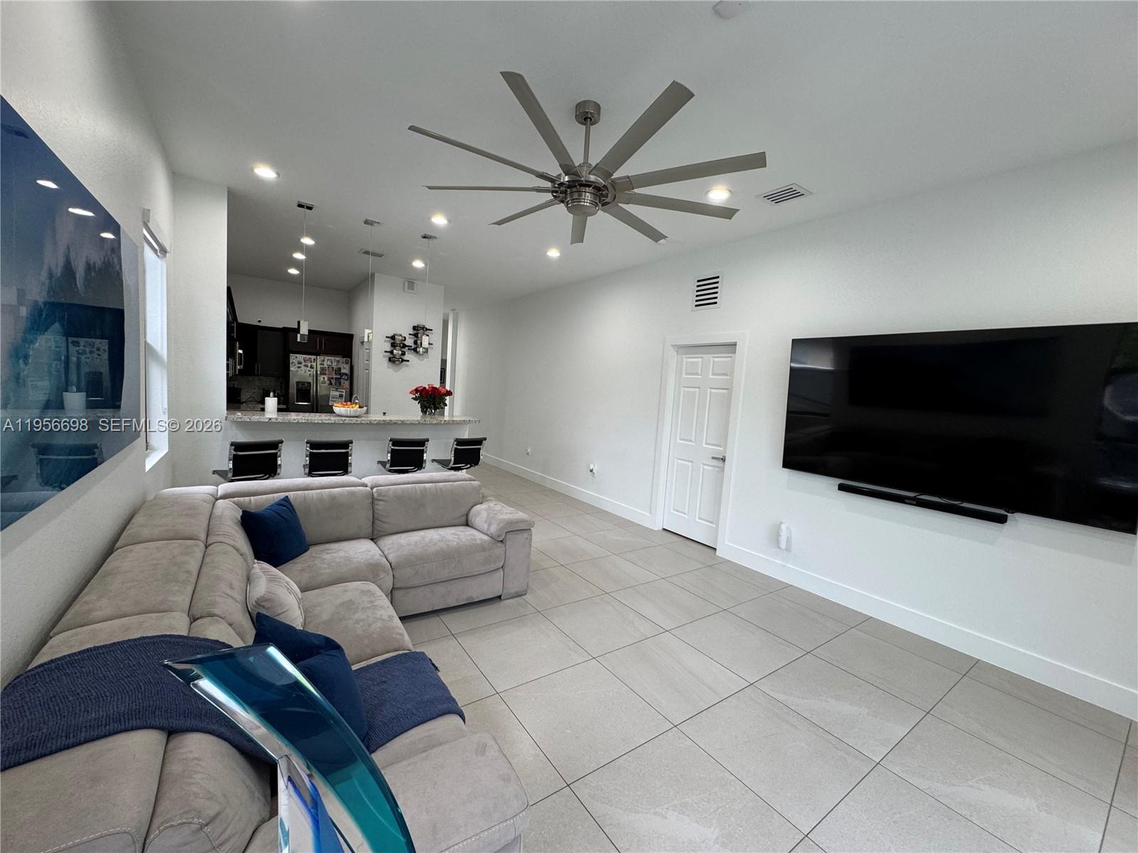 FAIRLAWN PARK - Residential