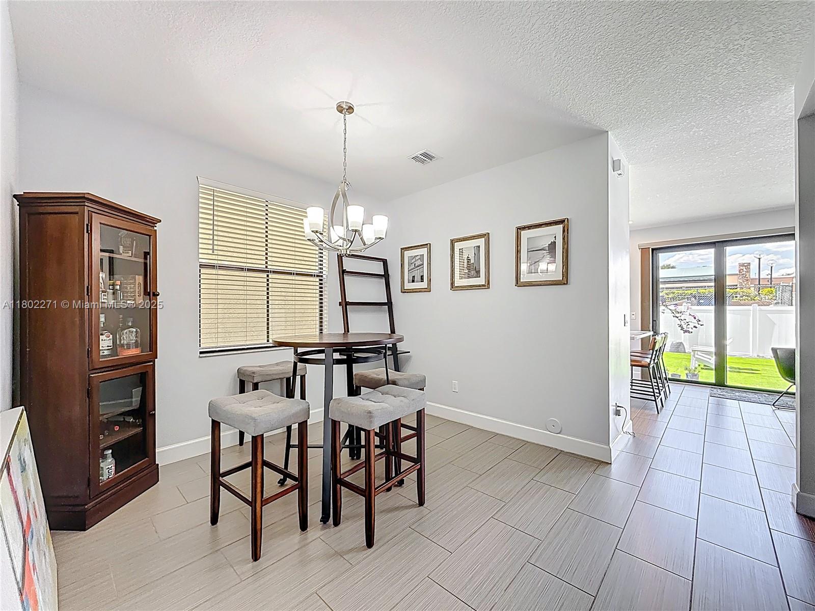 4961 NW 59th St