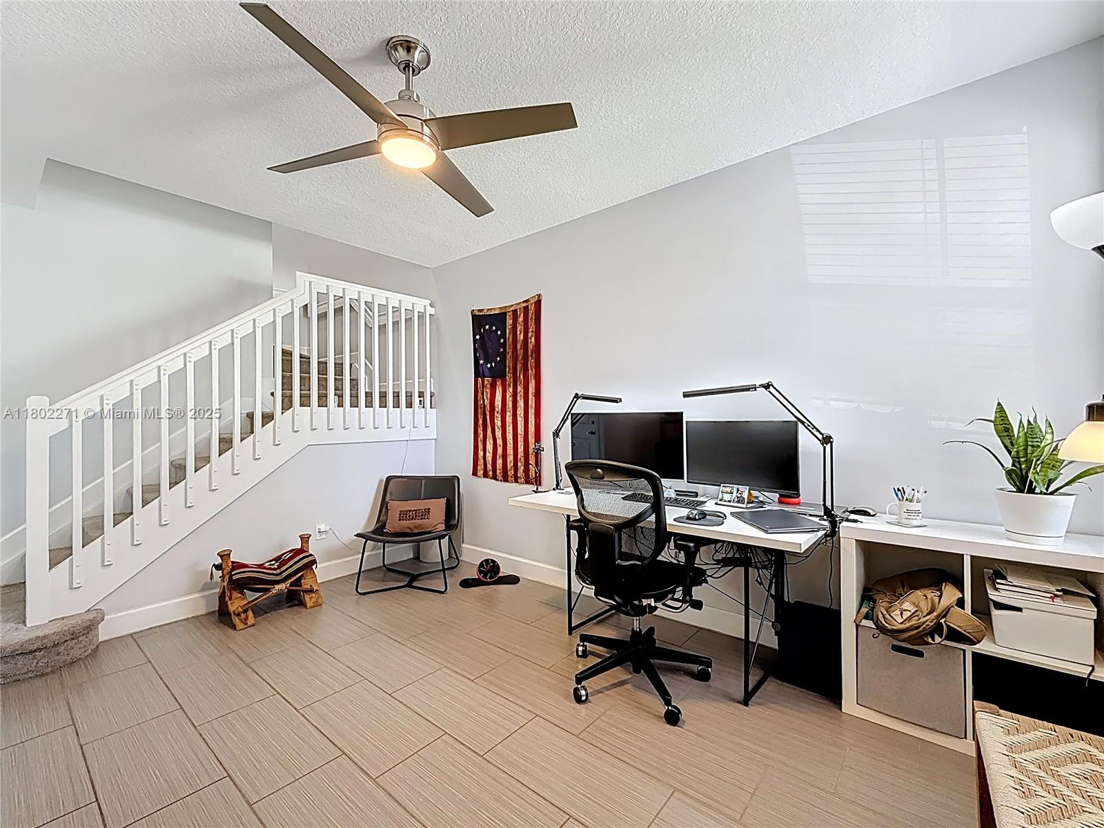 4961 NW 59th St