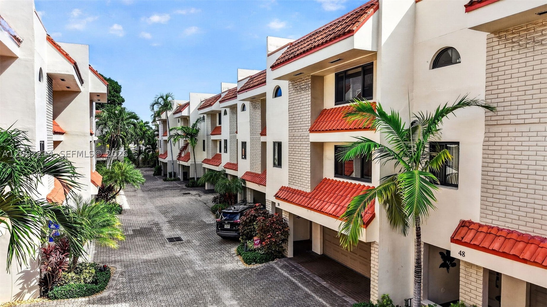View photos, virtual tours, details... 1401 NE 9th St 50