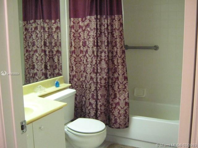 IVANHOE EAST AT CENTURY V - Residential