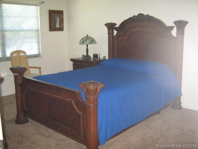 IVANHOE EAST AT CENTURY V - Residential