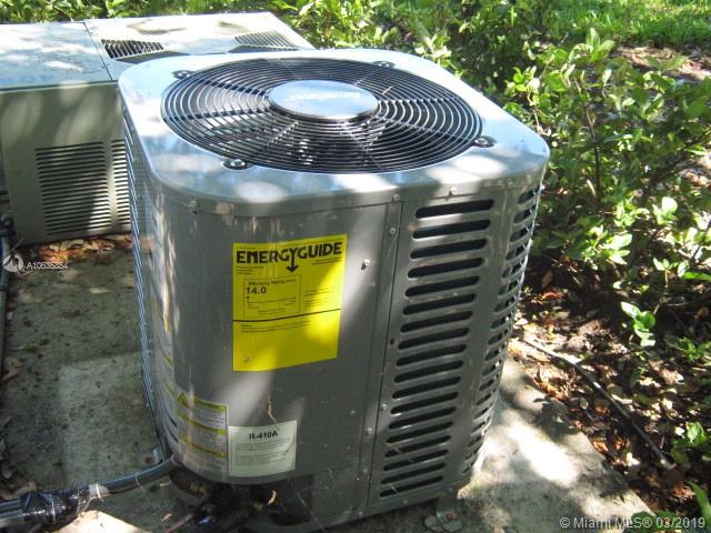 IVANHOE EAST AT CENTURY V - Residential