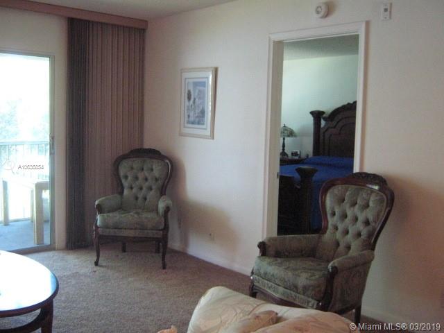 IVANHOE EAST AT CENTURY V - Residential