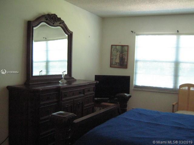 IVANHOE EAST AT CENTURY V - Residential