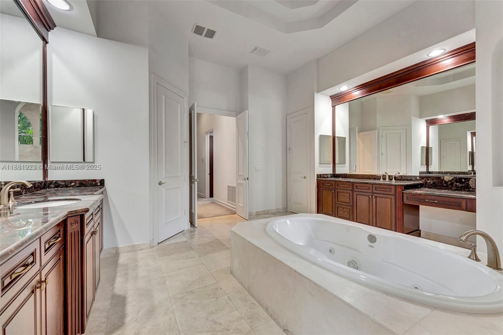 KAPOK GROVE ESTATES - Residential Lease